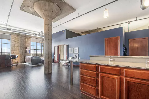 801 Broadway NW Avenue #445, Grand Rapids, MI 49504