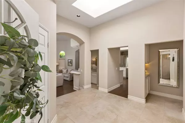 12 Avenida La Promesa, Coto De Caza, CA 92679