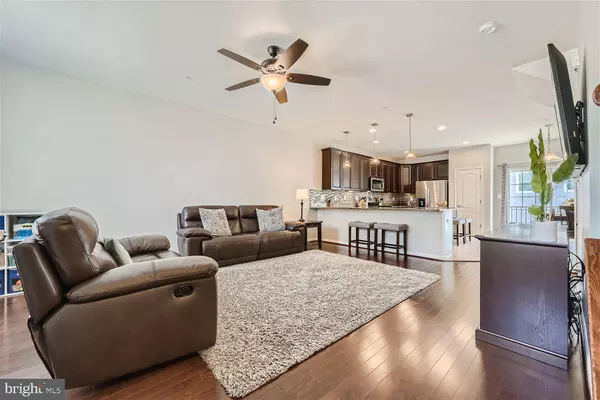 913 MORGAN RUN RD, Middle River, MD 21220