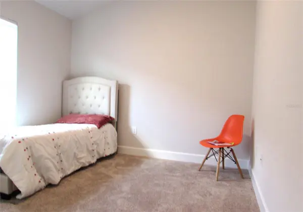 14531 SCOTTBURGH GLEN DR, Wimauma, FL 33598