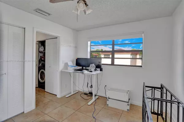 18206 Mediterranean Blvd #5-21, Hialeah, FL 33015