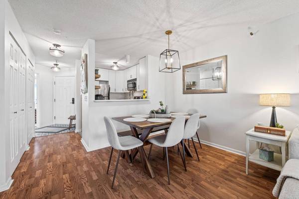 7614 York AVE S #3219, Edina, MN 55435