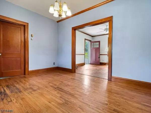 1005 Belvidere Rd, Lopatcong Twp., NJ 08865