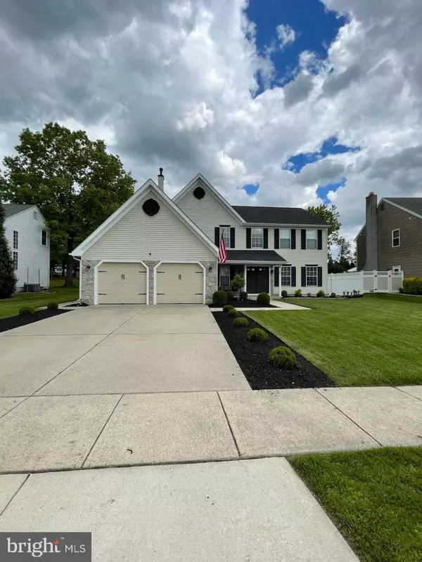 27 SADDLEBROOK DR, Sewell, NJ 08080