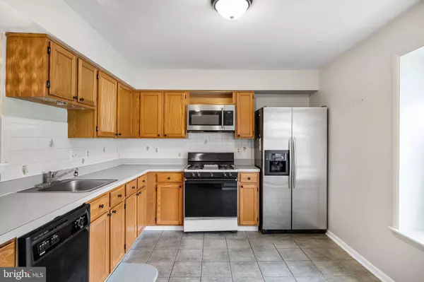 11 CARTER LN, Berlin, NJ 08009