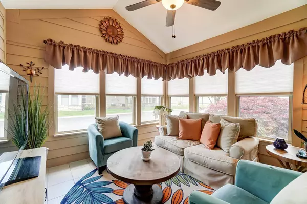 5381 Knotting Woods Drive, Westerville, OH 43081