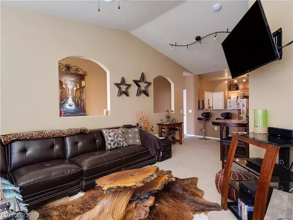 10550 W Alexander Road #2019, Las Vegas, NV 89129