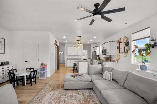 25949 Tumbleweed Court N Ct, Davenport, WA 99122