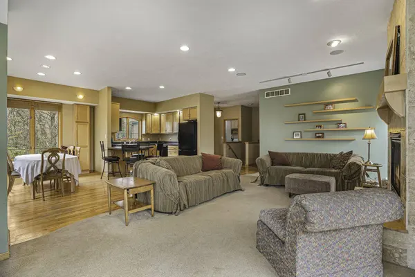 2110 Hilltop View Drive, Dorr, MI 49323