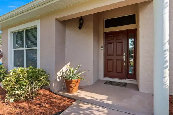 1221 SW Sudder AVE, Port Saint Lucie, FL 34953