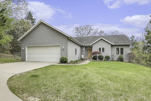 2110 Hilltop View Drive, Dorr, MI 49323