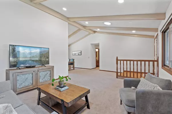 7110 Willow RD, Maple Grove, MN 55369