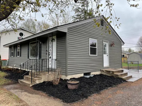 148 Territorial RD NE, Blaine, MN 55434