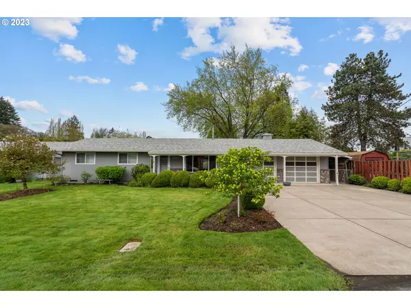 301 S EVEREST ST, Newberg, OR 97132