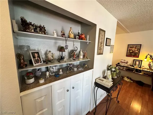 2140 Petersham Court #B, Las Vegas, NV 89108