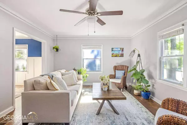 555 Lynnhaven DR SW, Atlanta, GA 30310