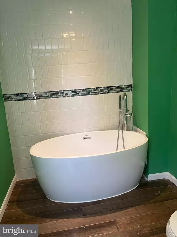 2746 LEHMAN ST, Chester, PA 19013