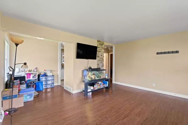 58 E Everett Ave, Spokane, WA 99208