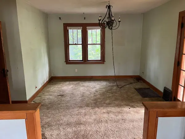 1002 S Lincoln AVE, Aurora, IL 60505