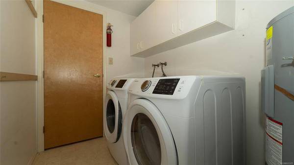 3009 Brittany Dr #203, Colwood, BC V9B 5P8