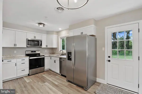 63 SAXTON RD, Dover, DE 19901