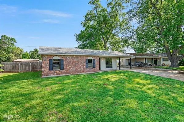 1408 Stuart Circle, Bossier City, LA 71112