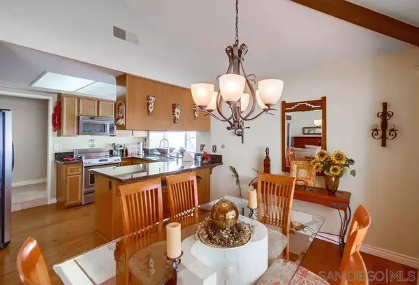 10430 La Vita Ct, San Diego, CA 92131