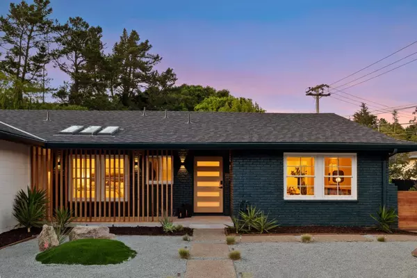 2117 Los Altos DR, San Mateo, CA 94402