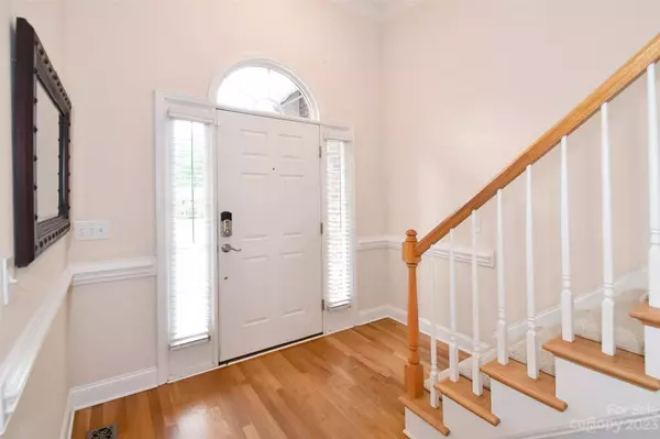 201 Autumn LN, Harrisburg, NC 28075