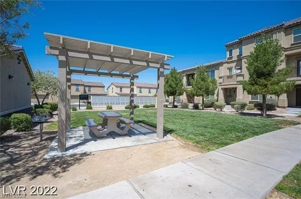 4437 Dover Straight Street #207, Las Vegas, NV 89115