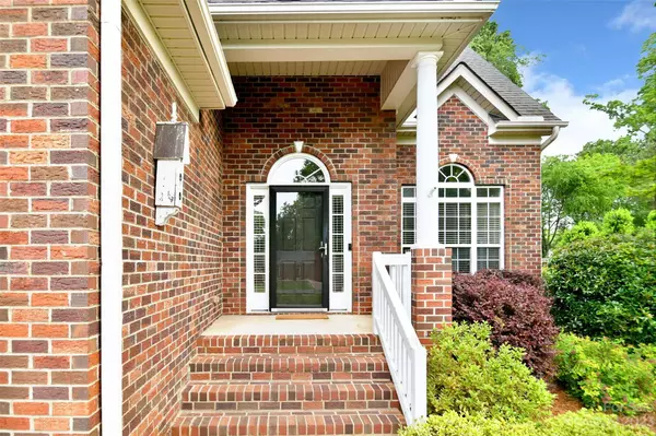 201 Autumn LN, Harrisburg, NC 28075