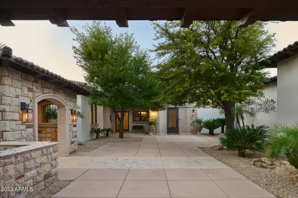 3958 E NORTHRIDGE Circle, Mesa, AZ 85215