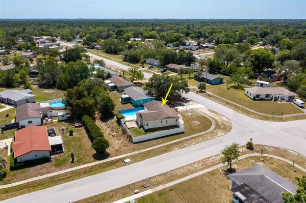 9253 BAY DR, Spring Hill, FL 34608