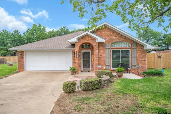 13362 Lauren Lane, Lindale, TX 75771