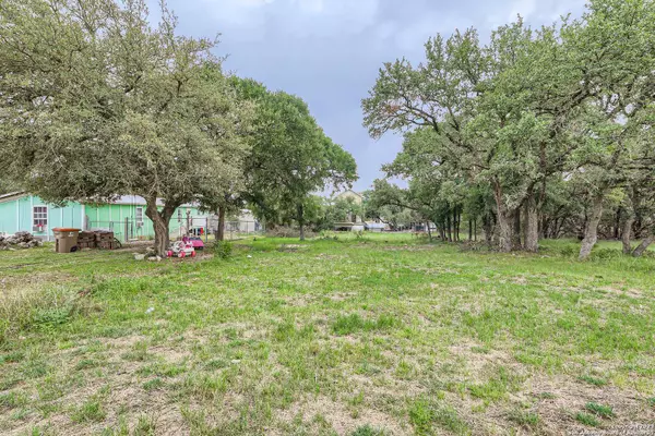 2813 Western Skies Dr, Spring Branch, TX 78070