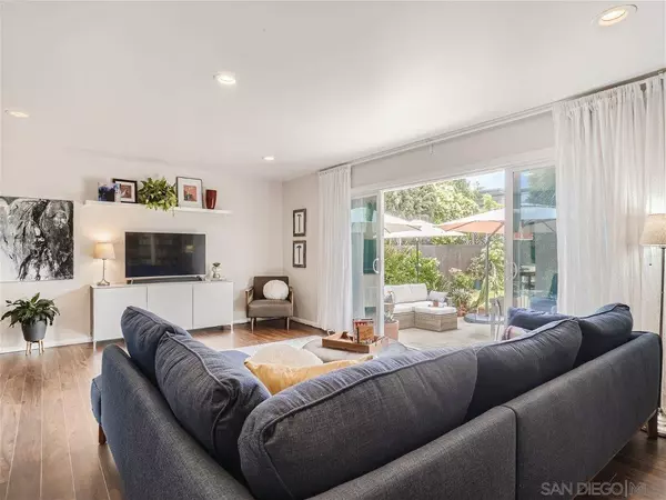 6652 Archwood Ave, San Diego, CA 92120