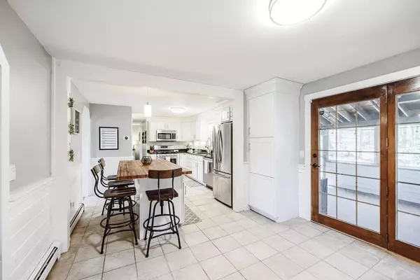 10 Dattilo, Derry, NH 03038