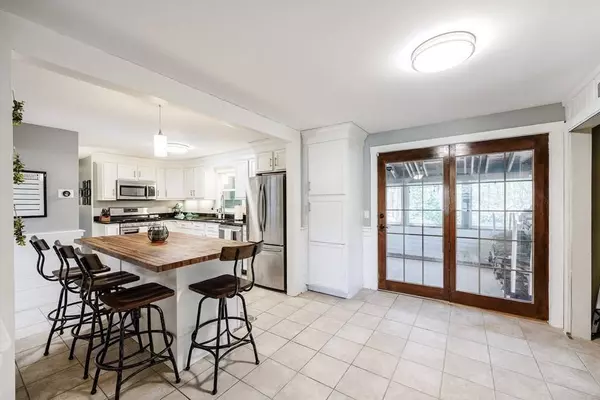 10 Dattilo, Derry, NH 03038