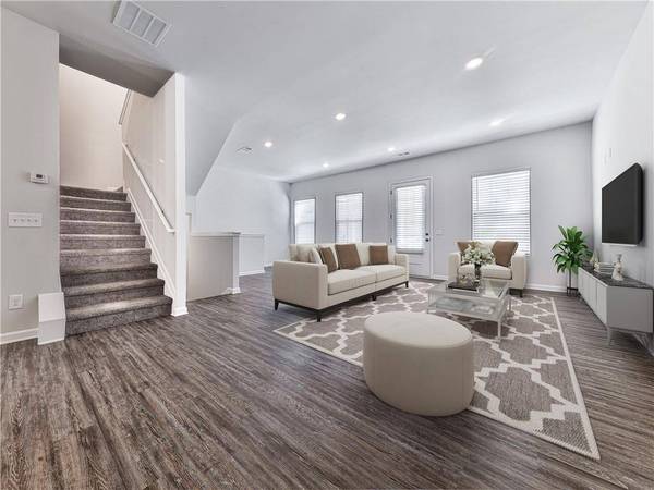 499 Bishop LN, Woodstock, GA 30188