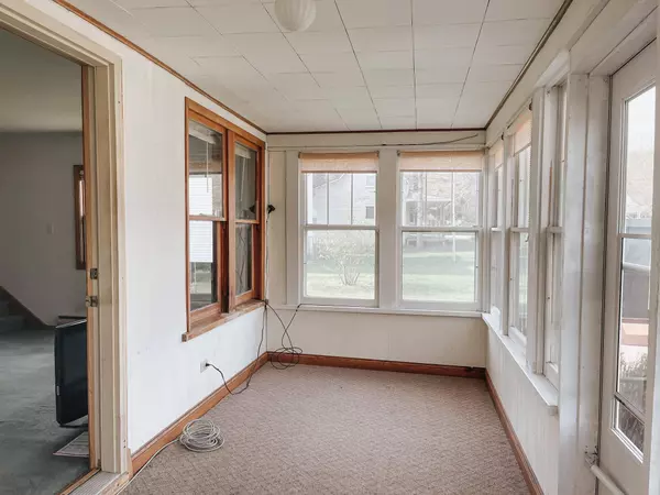 320 S Scott ST, Elmwood, WI 54740