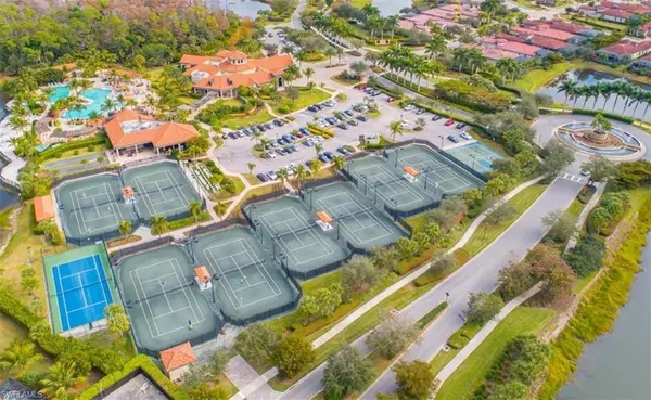 9584 Trevi CT #5217, Naples, FL 34113