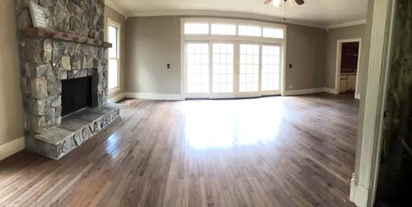 14347 N Drive N, Marshall, MI 49068