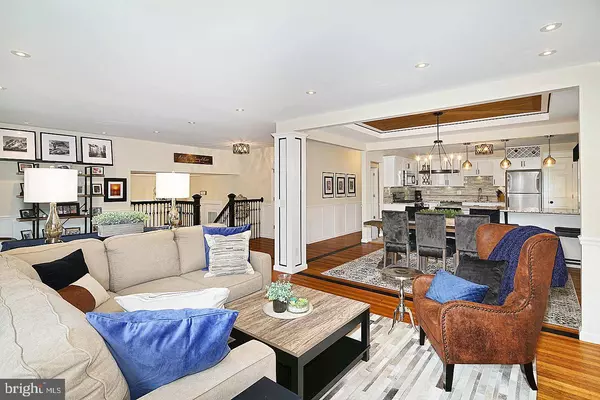 94 BRYANT, Turnersville, NJ 08012