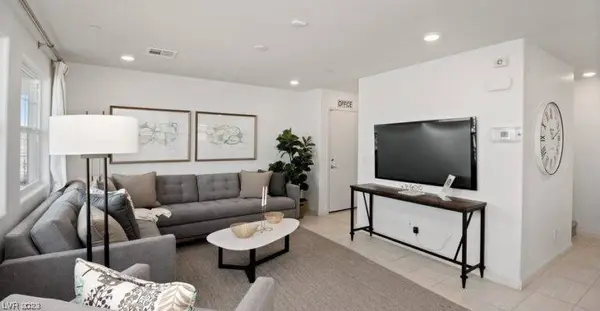 815 Watford Place, Henderson, NV 89011