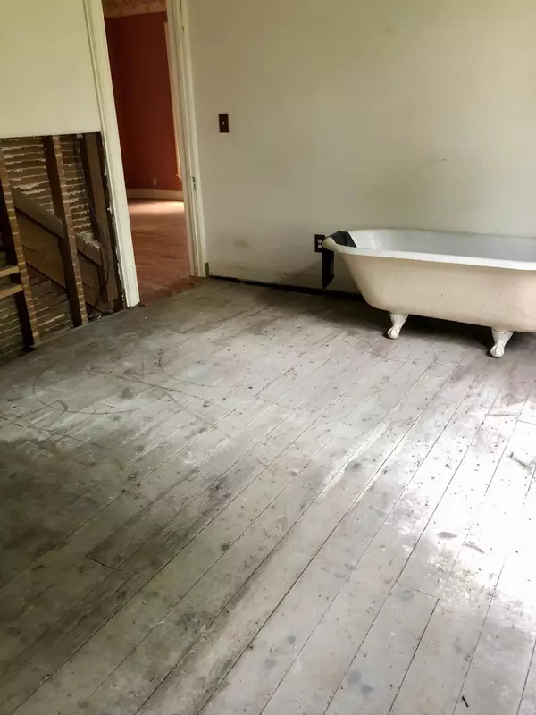 14347 N Drive N, Marshall, MI 49068