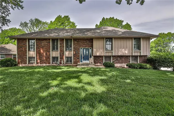 16618 E George Franklyn DR, Independence, MO 64055