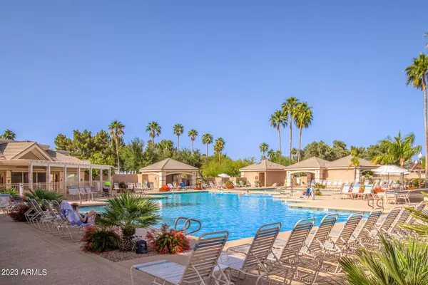 8927 E Cedar Waxwing Drive, Sun Lakes, AZ 85248