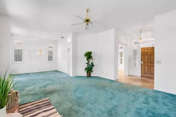 9517 Ringford CT, Sacramento, CA 95829