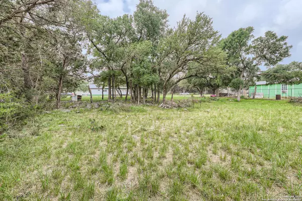 2813 Western Skies Dr, Spring Branch, TX 78070