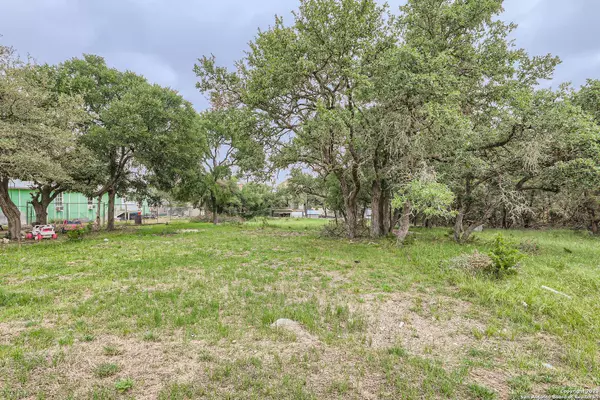 2813 Western Skies Dr, Spring Branch, TX 78070